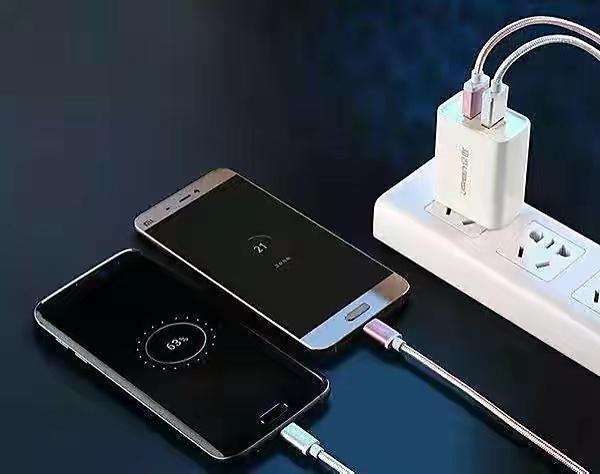 手機充電器系列